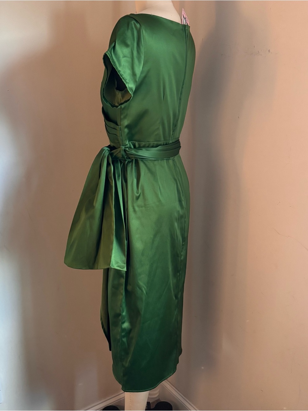 Pinup Couture Clothing emerald green sarong dress - Picture 5 of 9